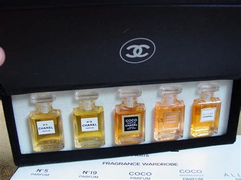 miniature perfume chanel no 5